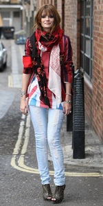 38523_Celebutopia-Mishca_Barton-Pho