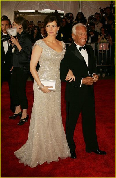 julia-roberts-2008-met-costume-gala-04.jpg