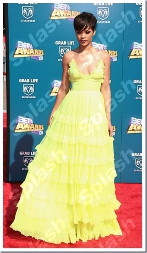 splash-rhianna-thumb.jpg