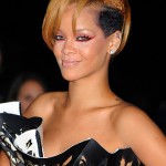 1261062235_rihanna-468