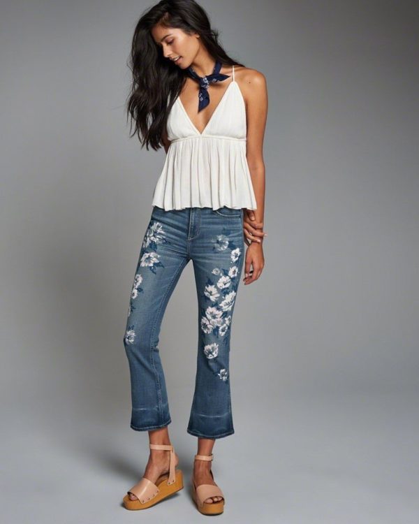 catalogo-abercrombie-fitch-chica-y-mujer-primavera-verano-vaquero-campana-top
