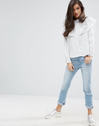 Ropa para mujer, chica
