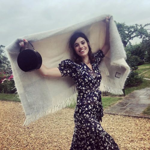 las-influencers-de-moda-con-mas-seguidores-en-instagram-2019-alexa-chung-instagram