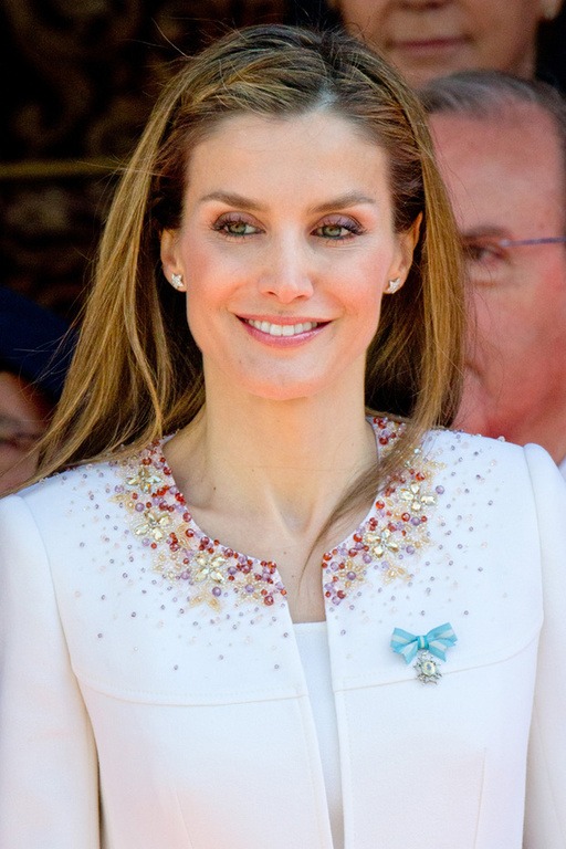 cortes-de-pelo-y-peinados-de-letizia-ortiz-pelo-suelto-glamour