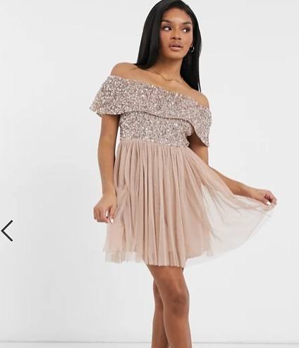 Vestido de dama de honor rosa topo