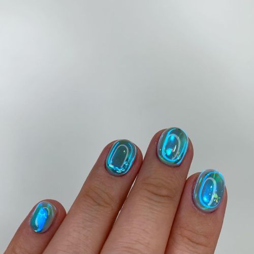 Uñas Aurora azules