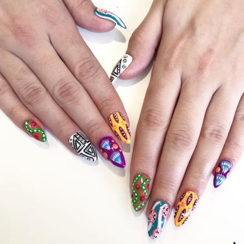 Uñas postizas diseños variados