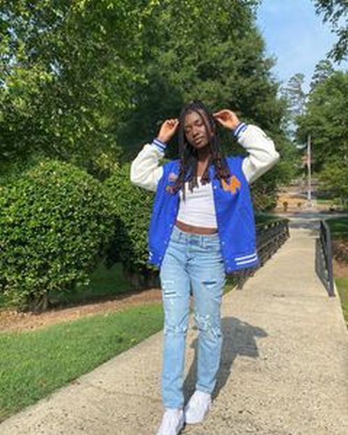 Jeans con chaqueta ancha