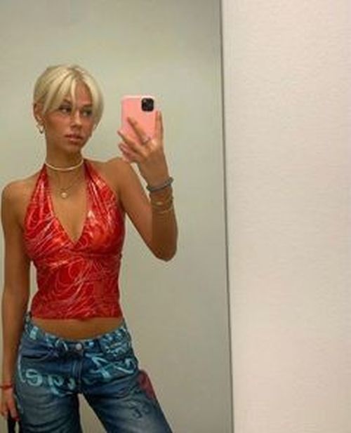 Top rojo brillante moda y2k