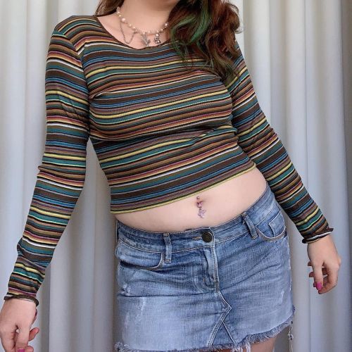 Minifalda vaquera y2k